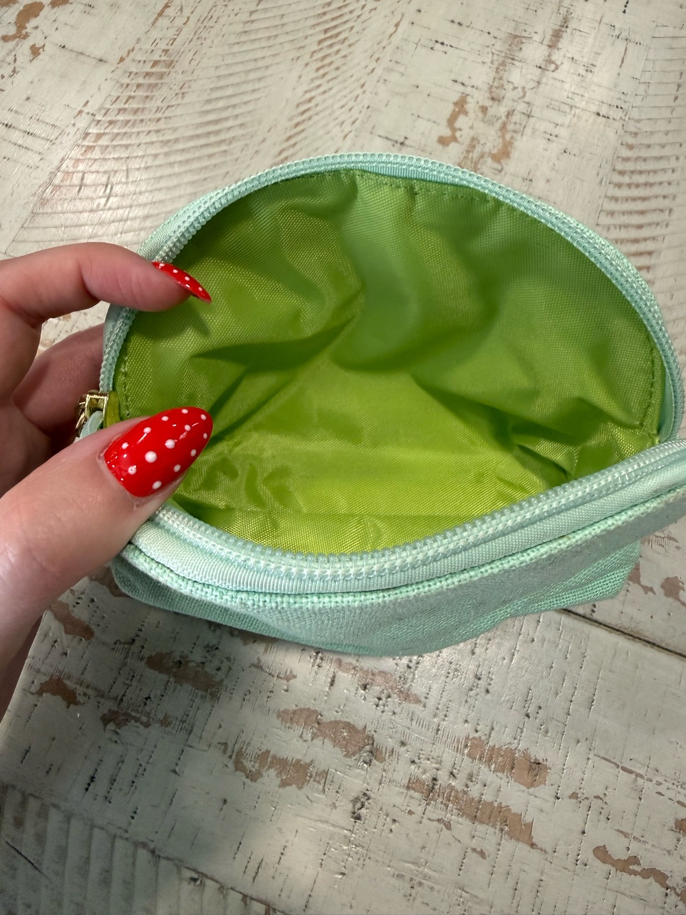 Spartina 448 Small Pouch - Picture 8 of 10
